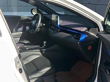 ауди сполер: Toyota C-HR: 2019 г., 2 л, Автомат, Бензин, Кроссовер — 6