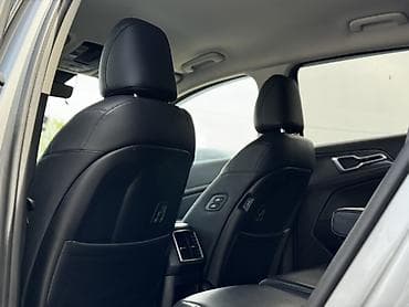 Продажа авто: Kia Sportage: 2022 г., Кроссовер — 10