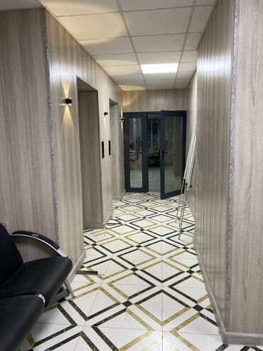 куплю дом под офис: Сдаю Офис, 190 м², В жилом комплексе, С последующим выкупом, С системой безопасности, 1 линия — 12