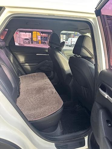 пепельница авто: Kia Seltos: 2020 г., 1.6 л, Дизель, Кроссовер — 6