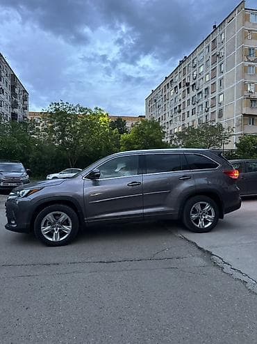 фары на с4: Toyota Highlander: 2019 г., 3.5 л, Автомат, Бензин, Кроссовер — 2