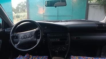 енкар авто: Audi 100: 1994 г., Механика, Седан — 3