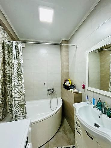 3 комнаты, 90 м², Элитка, 2 этаж, Евроремонт — 2