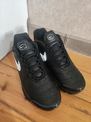 Мужские кроссовки, 44, Nike, Новый, цвет - Черный, Самовывоз