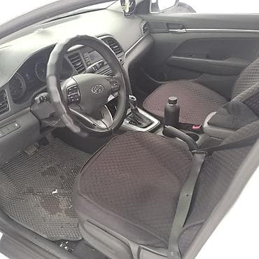 полики для авто: Hyundai Avante: 2018 г., 1.6 л, Автомат, Газ, Седан — 4