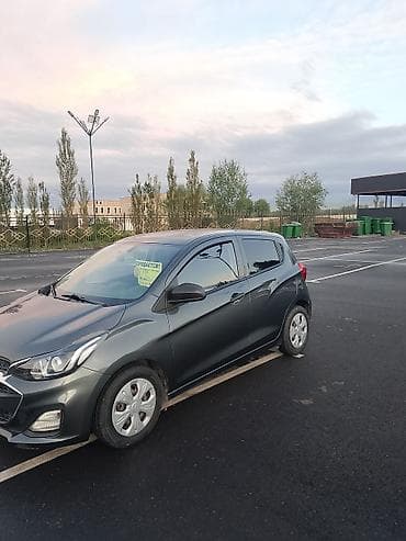 Транспорт: Chevrolet Spark: 2018 г., 0.1 л, Автомат, Бензин, Хэтчбэк — 1