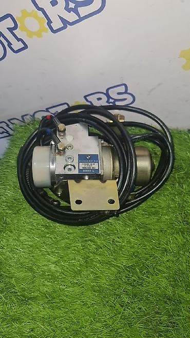 e55 compressor: BMW 735i E38 2000 г. компрессор крышки багажника с трубками — 1