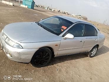 харизма: Mitsubishi Carisma: 1998 г., Механика, Бензин, Купе — 5