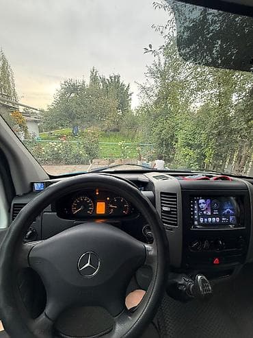 будка токмок: Mercedes-Benz Спринтер: 2007 г., 2.2 л, Механика, Дизель, Фургон — 2