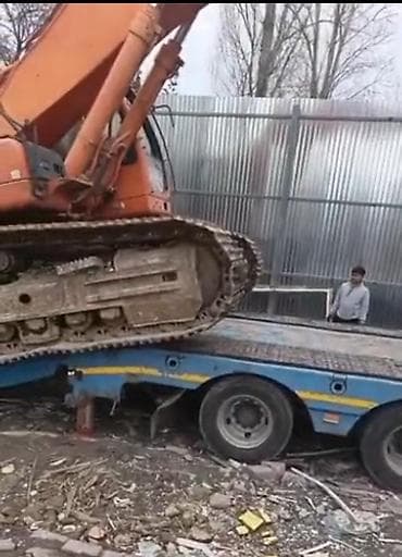 гусеничный эксковатор: Экскаватор, Гусеничный — 3