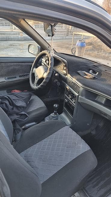 mekab r16: Daewoo Nexia: 1997 г., 1.5 л, Механика, Бензин, Седан — 7