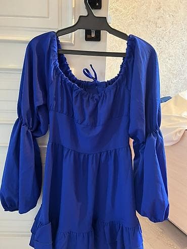 женская туфли: Платье женское, ярко‑синее. - Фасон: короткое (мини) с расклешённой — 1