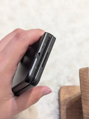 Samsung Galaxy Z Fold 3, 512 ГБ, түсү - Кара, 1 SIM — 6