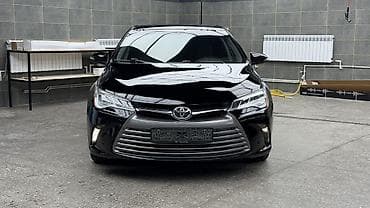 Toyota Camry: 2017 г., 2.5 л, Автомат, Бензин, Седан — 2