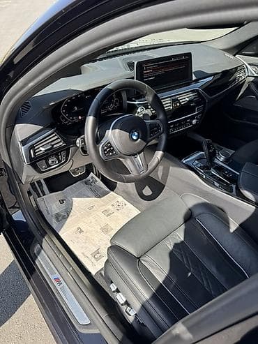Продажа авто: BMW 5 series: 2021 г., 2 л, Гибрид, Седан — 10