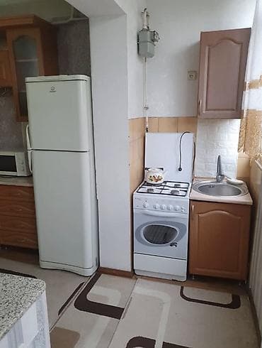1 комната, 35 м², Вечерка 106 серия, 2 этаж, Косметический ремонт — 1