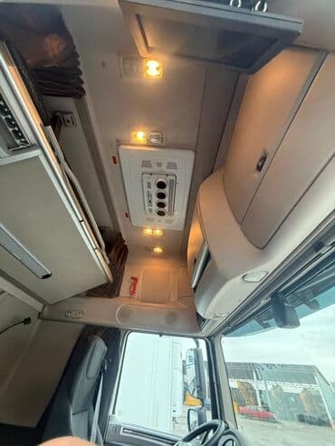 ман 284: Тягач, DAF, 2018 г., Без прицепа — 9