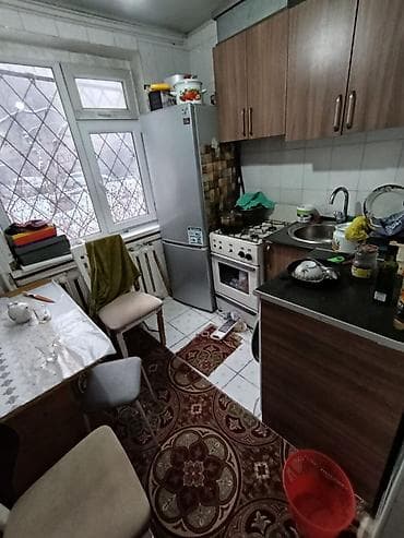 Недвижимость: 1 комната, 30 м², 104 серия, 1 этаж, Старый ремонт — 5