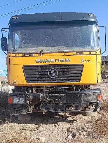 Топливные баки: Кабина Shacman — 3