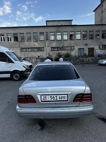 ml 163: Mercedes-Benz E-Class: 1999 г., 3.2 л, Автомат, Бензин, Седан — 5