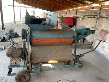 кормушка для баранов: Рушилка кукурузы в больших объемах
#рушилкакукурузы — 3