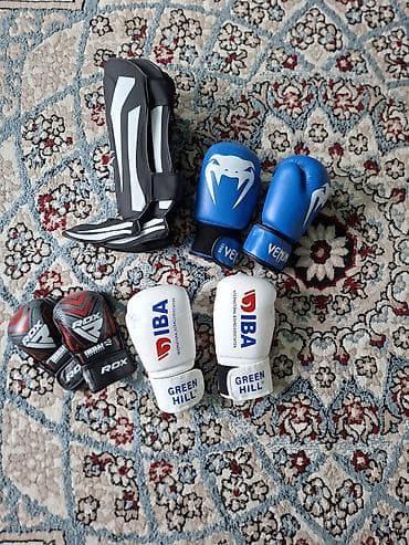 перчатки для реабилитации: Набор экипировки для единоборств: - Боксёрские перчатки GREEN HILL — 1