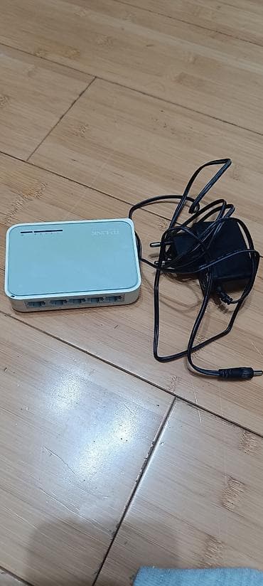 TP-Link TL-SF1005D (RU) — настольный коммутатор на 5 портов Fast