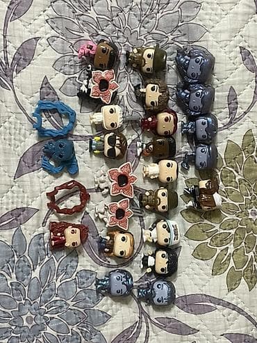 фанки поп: Каждая по 200 сом Коллекция мини-фигурок Funko (Pocket/Keychain — 1