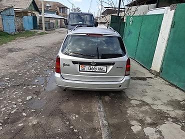 Ford Focus: 2002 г., 1.8 л, Механика, Бензин, Универсал
