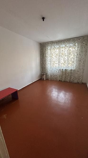 Кыймылсыз мүлк: 3 бөлмө, 85 м², 105-серия, 2 кабат, Эски ремонт — 8