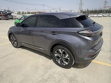 byd e2 2021: Электромобиль (кроссовер) Neta U Описание: - Компактный городский — 6