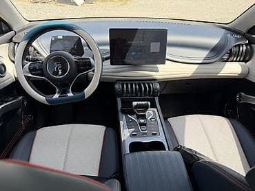 монитор с камерой заднего вида: BYD Yuan Plus: 2023 г., Электромобиль — 6