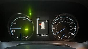 стант руль: Toyota RAV4: 2018 г., 2.5 л, Вариатор, Гибрид, Кроссовер — 8