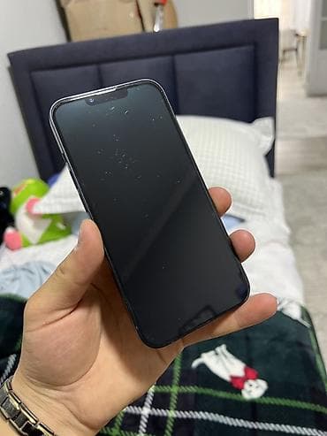 iphone pro: IPhone 13, 128 ГБ, цвет Midnight (тёмно‑синий/чёрный). Характеристики — 2