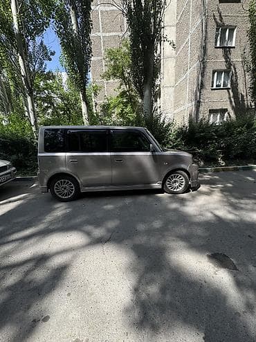 байди машина: Toyota bB: 2003 г., 1.5 л, Автомат, Бензин — 1
