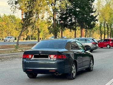 Транспорт: Honda Accord: 2003 г., 2 л, Автомат, Бензин, Седан — 4