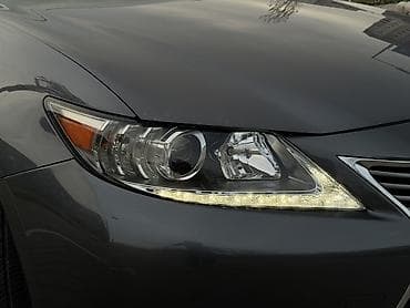 Унаа сатуу: Lexus ES: 2015 г., 2.5 л, Вариатор, Гибрид, Седан — 2