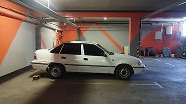 Daewoo Nexia: 2004 г., 1.5 л, Механика, Бензин, Седан — 2