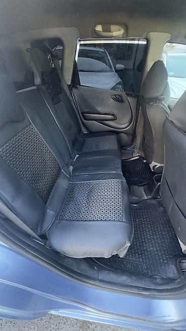хонда фит вампер: Honda Fit: 2001 г., 1.3 л, Автомат, Бензин, Хэтчбэк — 6