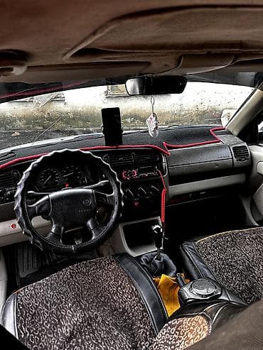 автомат венто: Volkswagen Vento: 1993 г., 1.8 л, Механика, Бензин, Седан — 6