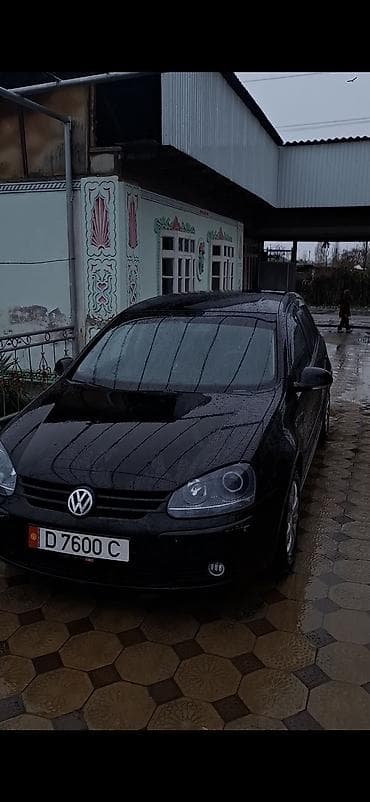 Унаа сатуу: Volkswagen Golf: 2004 г., 1.6 л, Типтроник, Бензин, Седан — 1