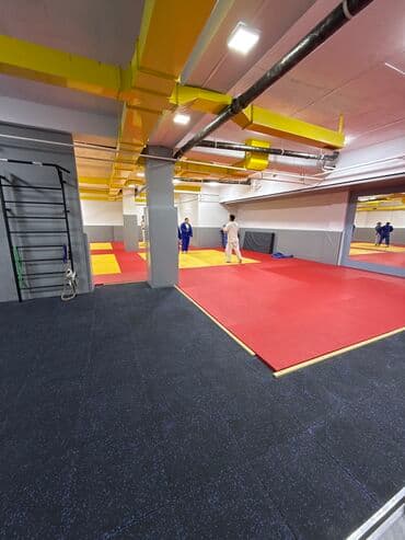 дом для отдыха: Объявление от собственника Продаю коммерческое помещение Место: 7 — 9