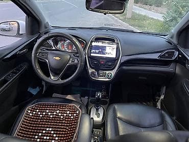 2016: Chevrolet Spark: 2016 г., 1 л, Автомат, Бензин, Хэтчбэк — 6