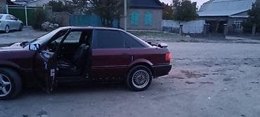 старые авто: Audi 80: 1993 г., 2 л, Механика, Бензин, Седан — 10