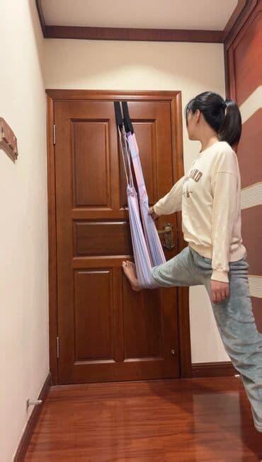 заказать домашний турник: Комплект для воздушной йоги, который можно легко закрепить в дверном — 6