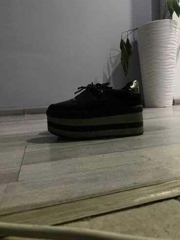 купить женскую обувь больших размеров: Стильные ботиночки, Почти не носила, с металическими элементами. Очень — 4