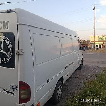 honda e: Mercedes-Benz AMG GT: 2002 г., 2.9 л, Механика, Дизель, Фургон — 6