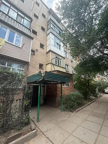 участок чекиш: 3 комнаты, 65 м², Городская больница №4 (ул. Айни) Индивидуалка, 4 этаж — 1