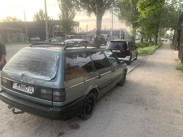 pasat: Volkswagen Passat Variant: 1988 г., Механика, Универсал — 1