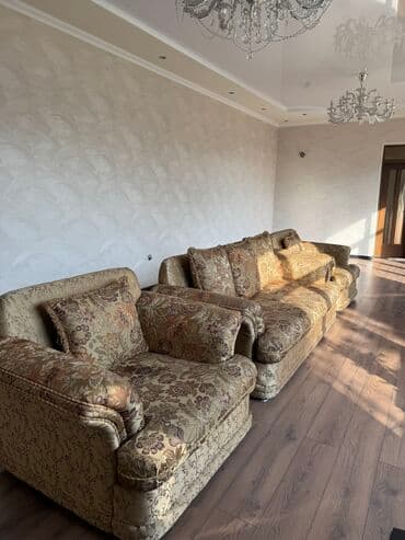 длинные диваны: Прямой диван, Б/у, Трехместный — 3